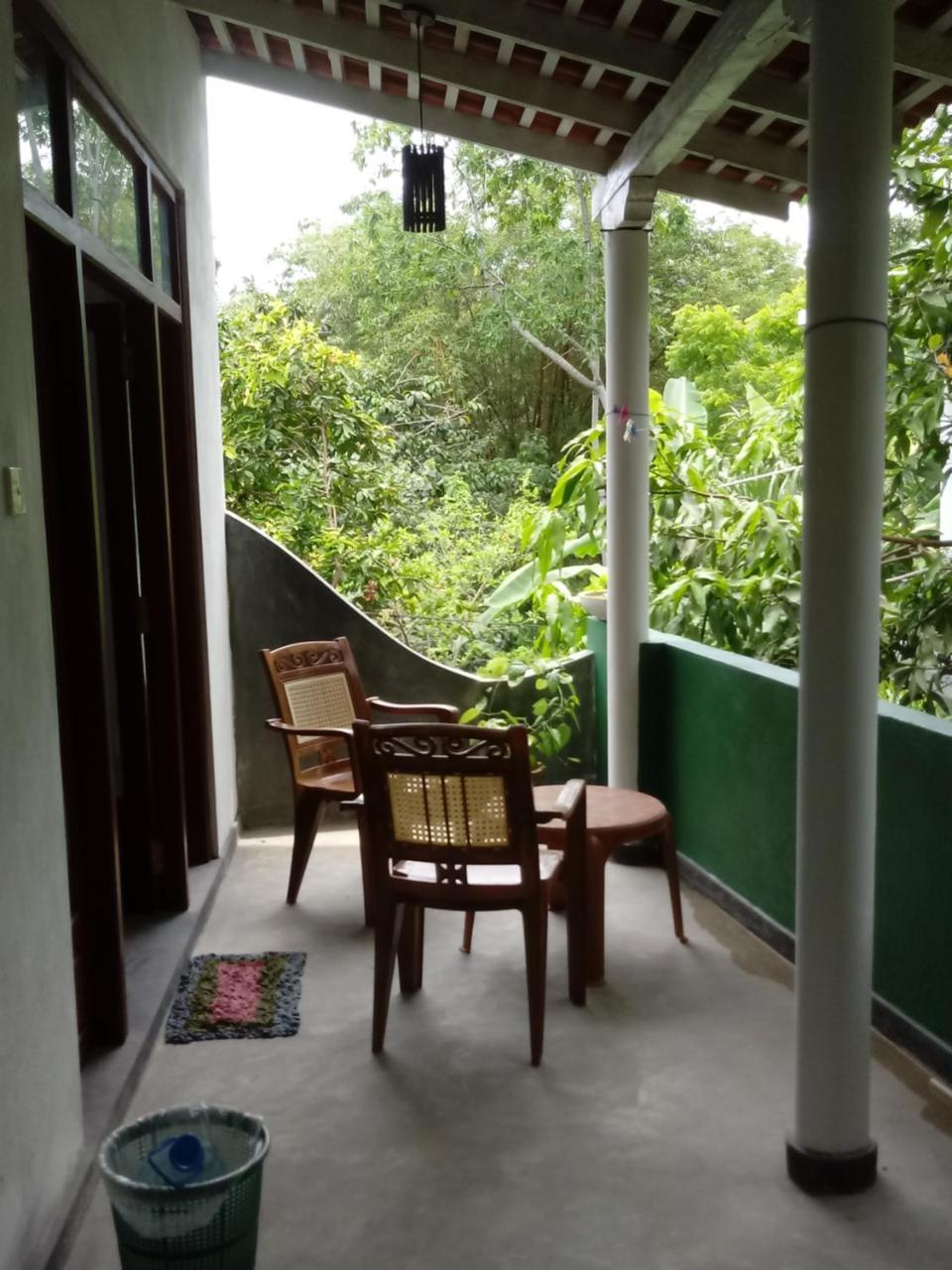 Unawatuna Backpacker Lodge Luaran gambar