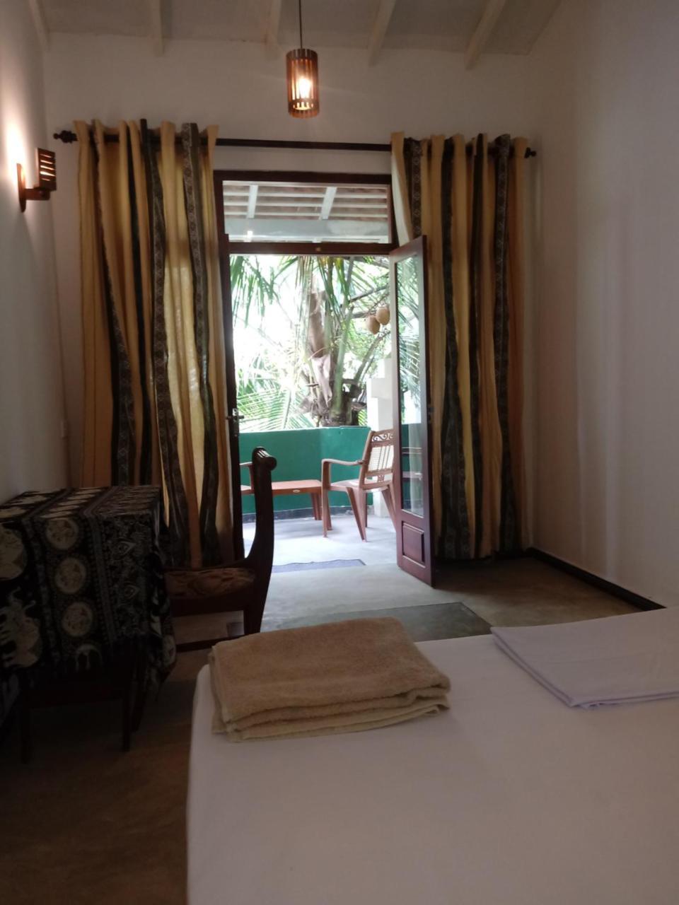 Unawatuna Backpacker Lodge Luaran gambar